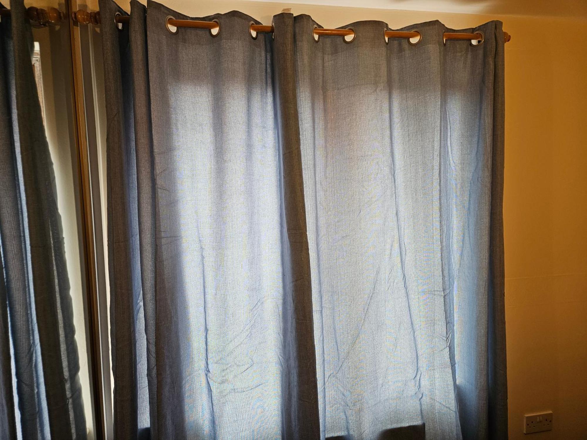 Stunning 2-bed Apt-freeparking Close To *