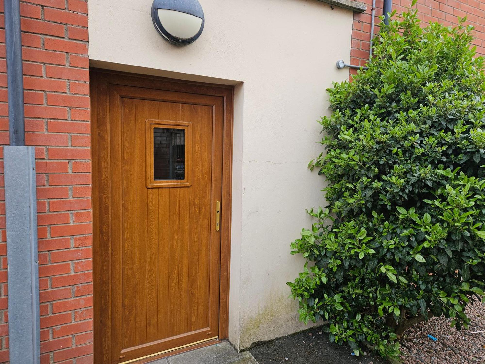 Stunning 2-bed Apt-freeparking Close To Appartement